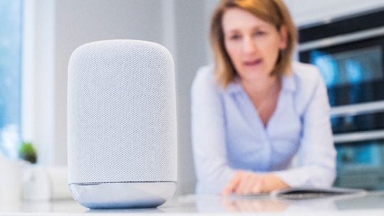 In-depth comparison and solutions for smart home communication technologies