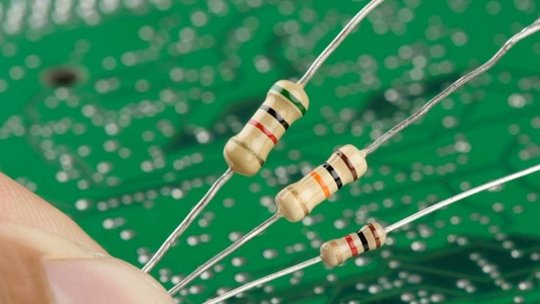 Comment lire le code couleur des résistances