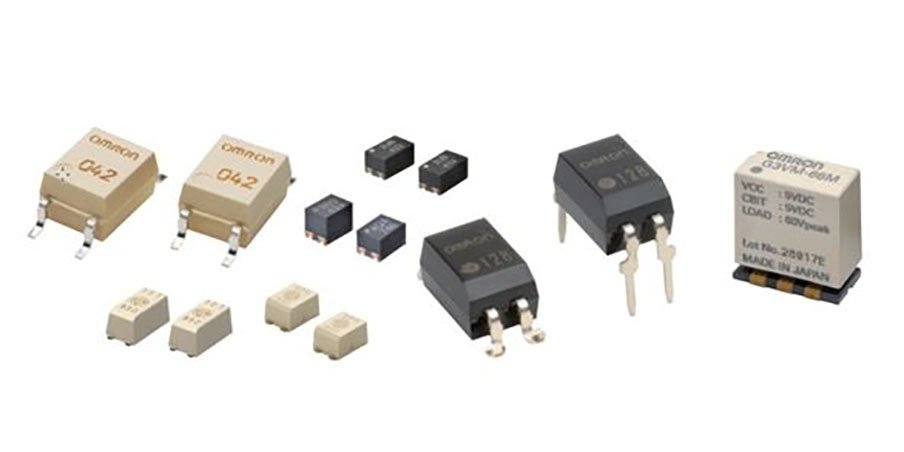 Assorted electronic components, including transistors and integrated circuits, with various shapes and sizes, displayed on a white background.