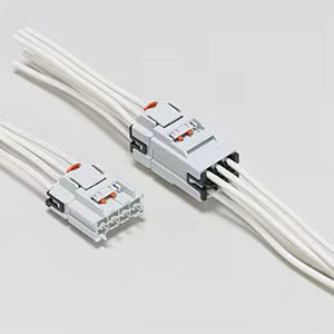 TE AI machine power triple lock connector