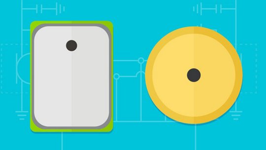 Samesky 正しいMEMSマイクロフォンインターフェイスの選び方 記事ヒーロー画像 電子部品、長方形のチップと円形のディスク、回路図付き。