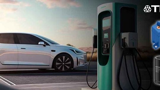 Estación de carga de coches eléctricos con componentes TDK.