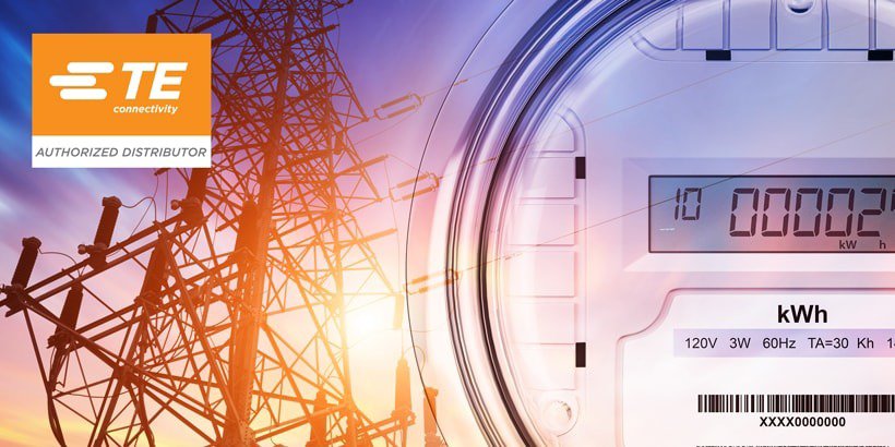 Un contatore elettrico digitale che mostra il consumo energetico in kWh è mostrato accanto al logo di TE Connectivity.